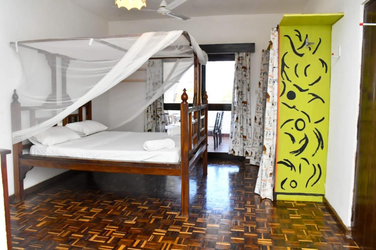 Mavericks Convenient Cozy Loft In Diani'S Cbd 우쿤다 외부 사진