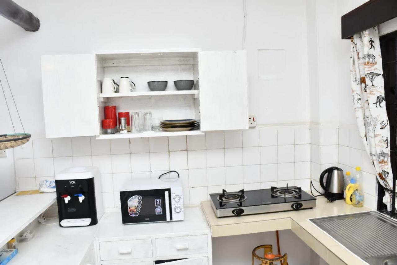 Mavericks Convenient Cozy Loft In Diani'S Cbd 우쿤다 외부 사진