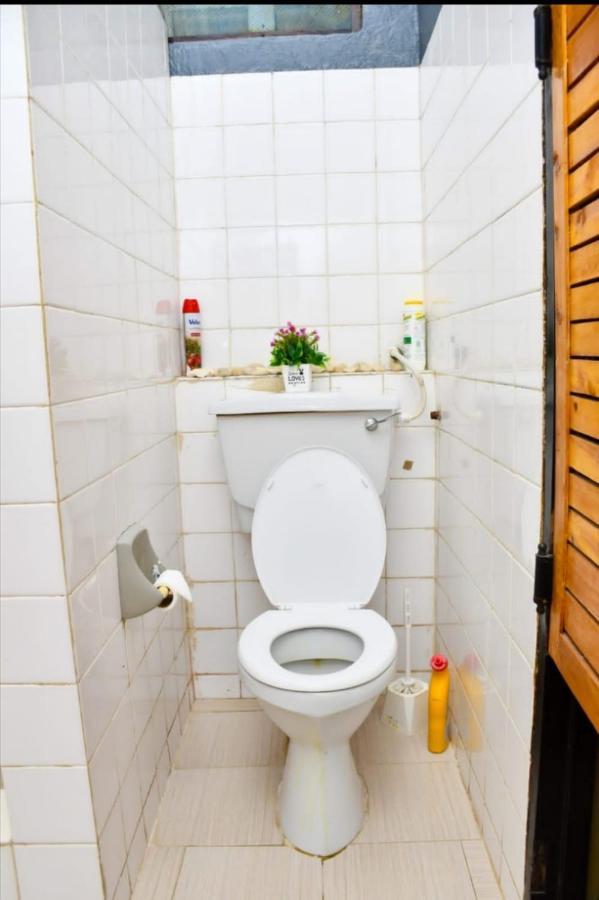 Mavericks Convenient Cozy Loft In Diani'S Cbd 우쿤다 외부 사진
