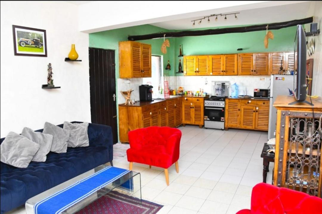 Mavericks Convenient Cozy Loft In Diani'S Cbd 우쿤다 외부 사진