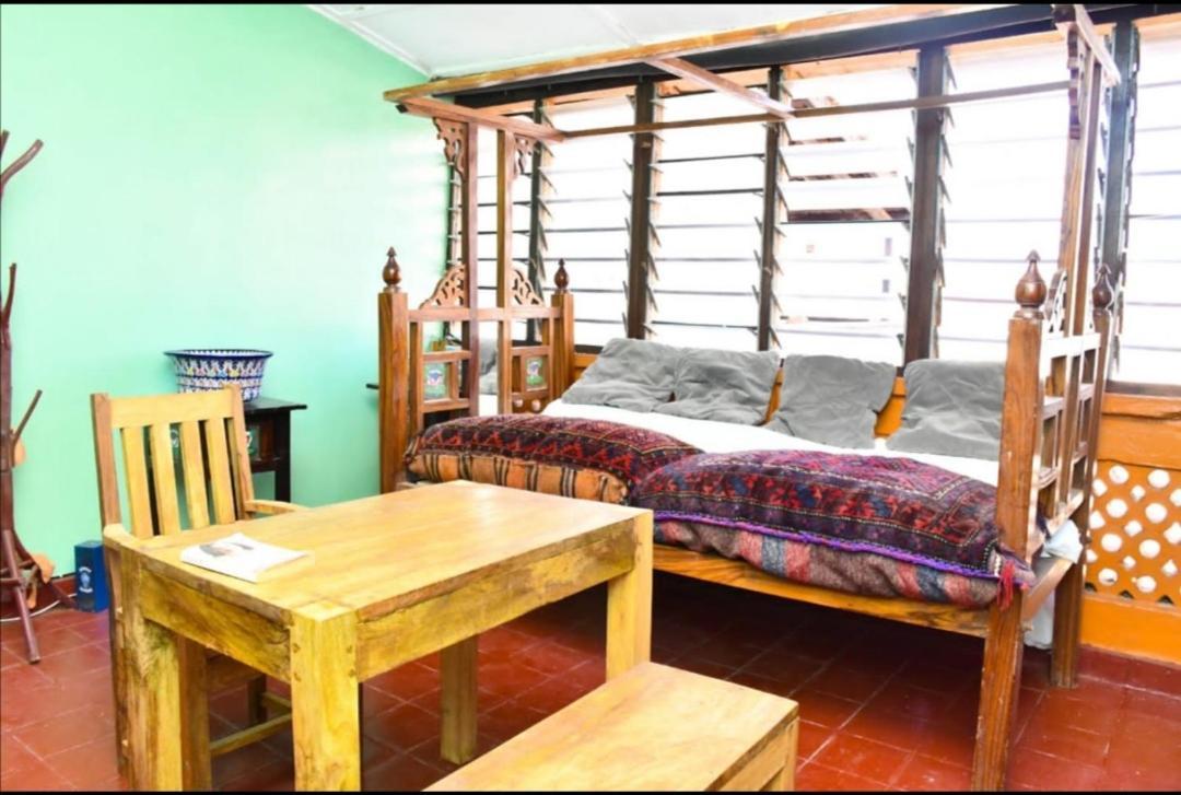 Mavericks Convenient Cozy Loft In Diani'S Cbd 우쿤다 외부 사진