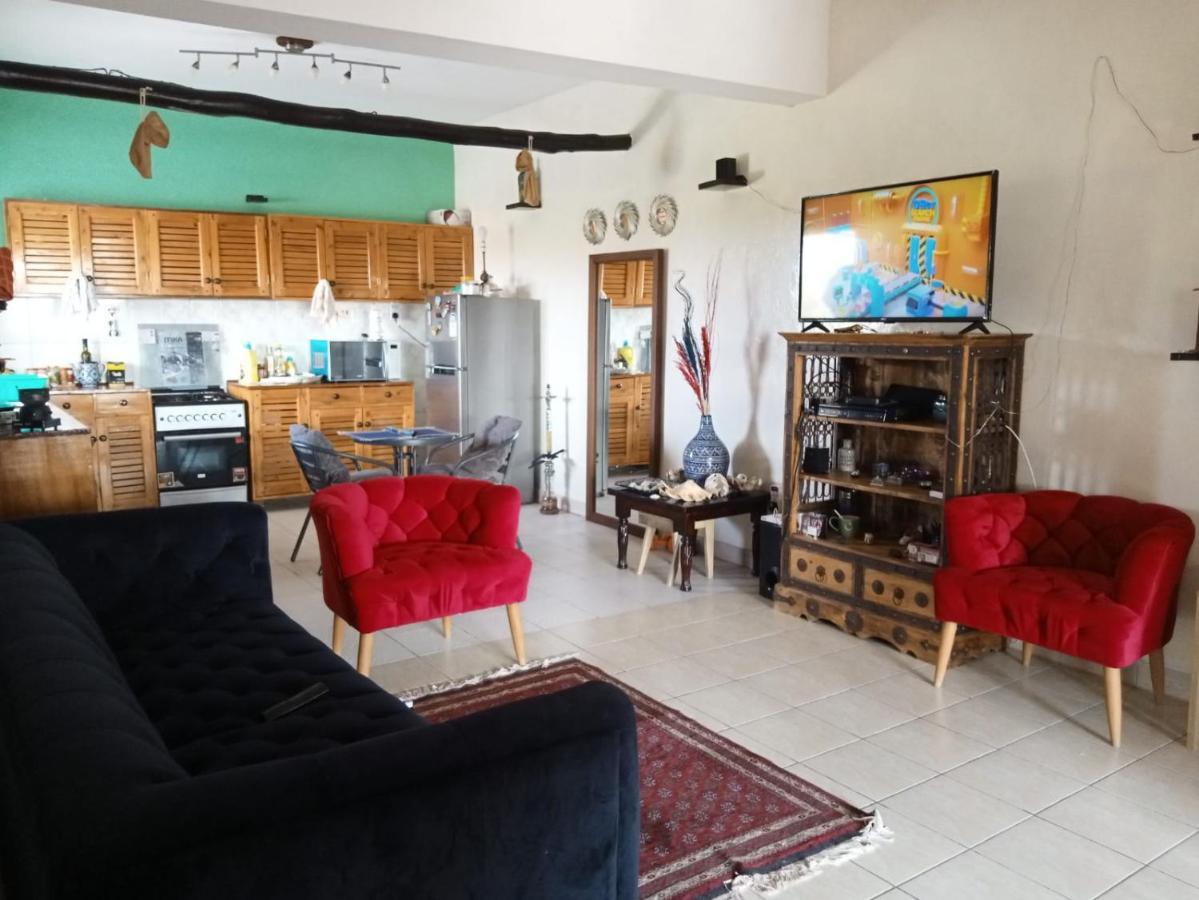 Mavericks Convenient Cozy Loft In Diani'S Cbd 우쿤다 외부 사진