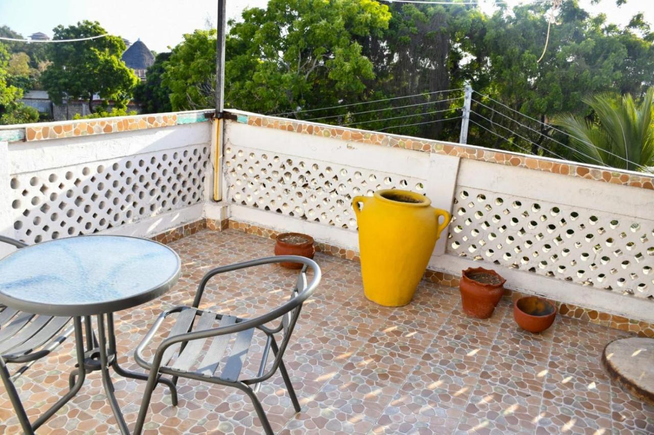Mavericks Convenient Cozy Loft In Diani'S Cbd 우쿤다 외부 사진
